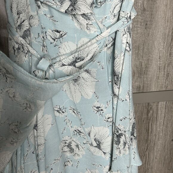 Free People Wrap Dress Size S Mini V Neckline Ruffle Floral Romantic Blue - Picture 3 of 8